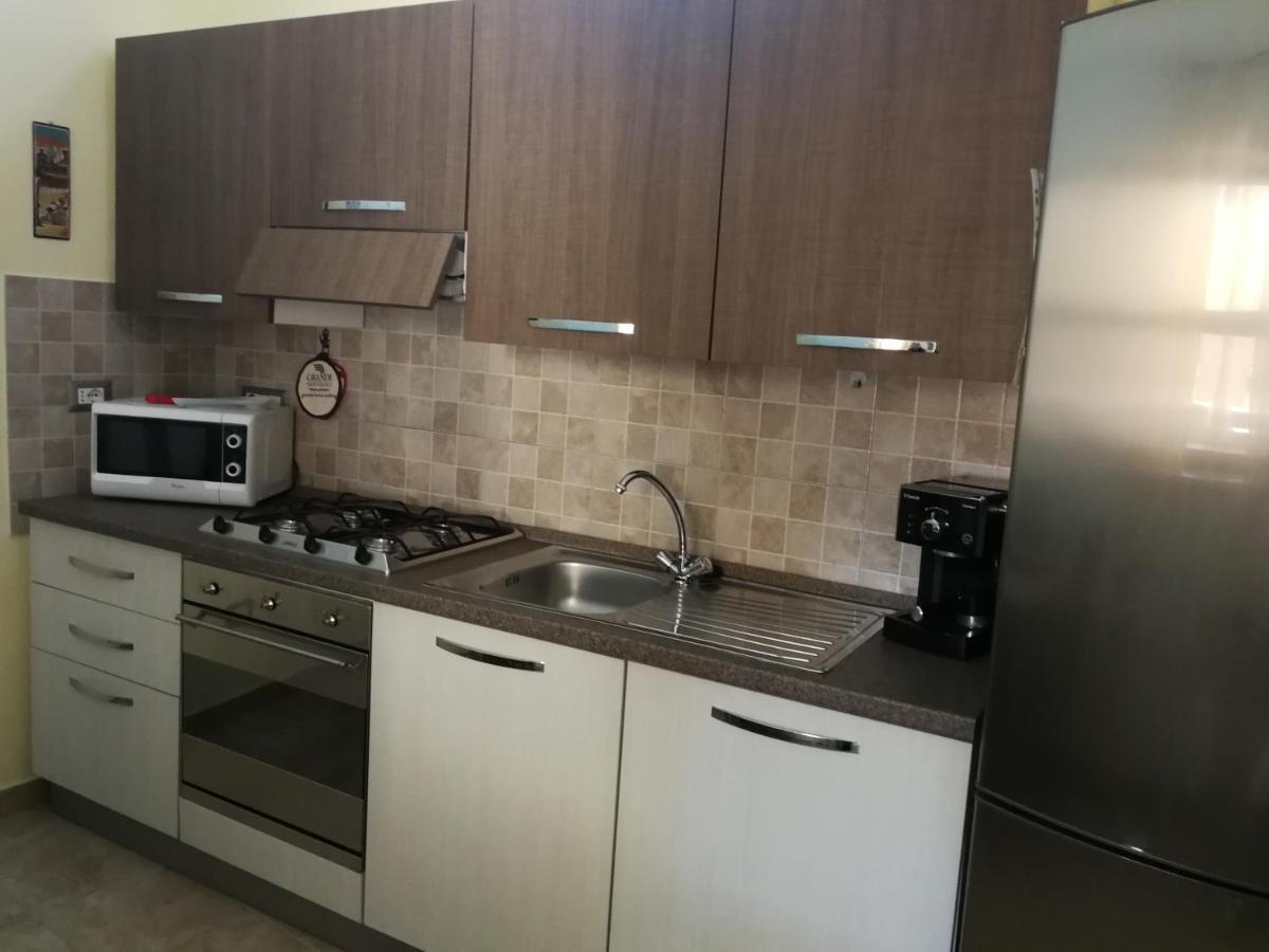 Casa Debby Villa Porto Torres Buitenkant foto